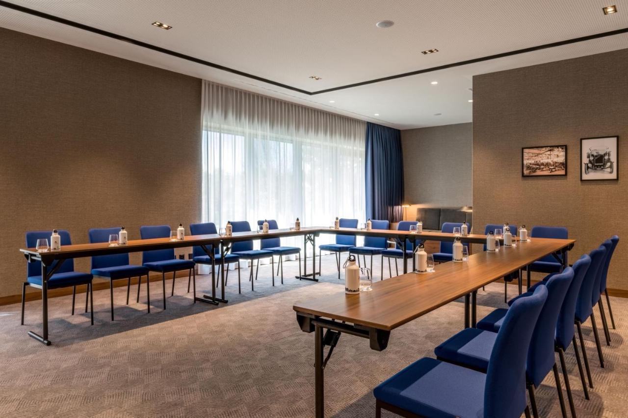 Geneva Marriott Hotel 4*