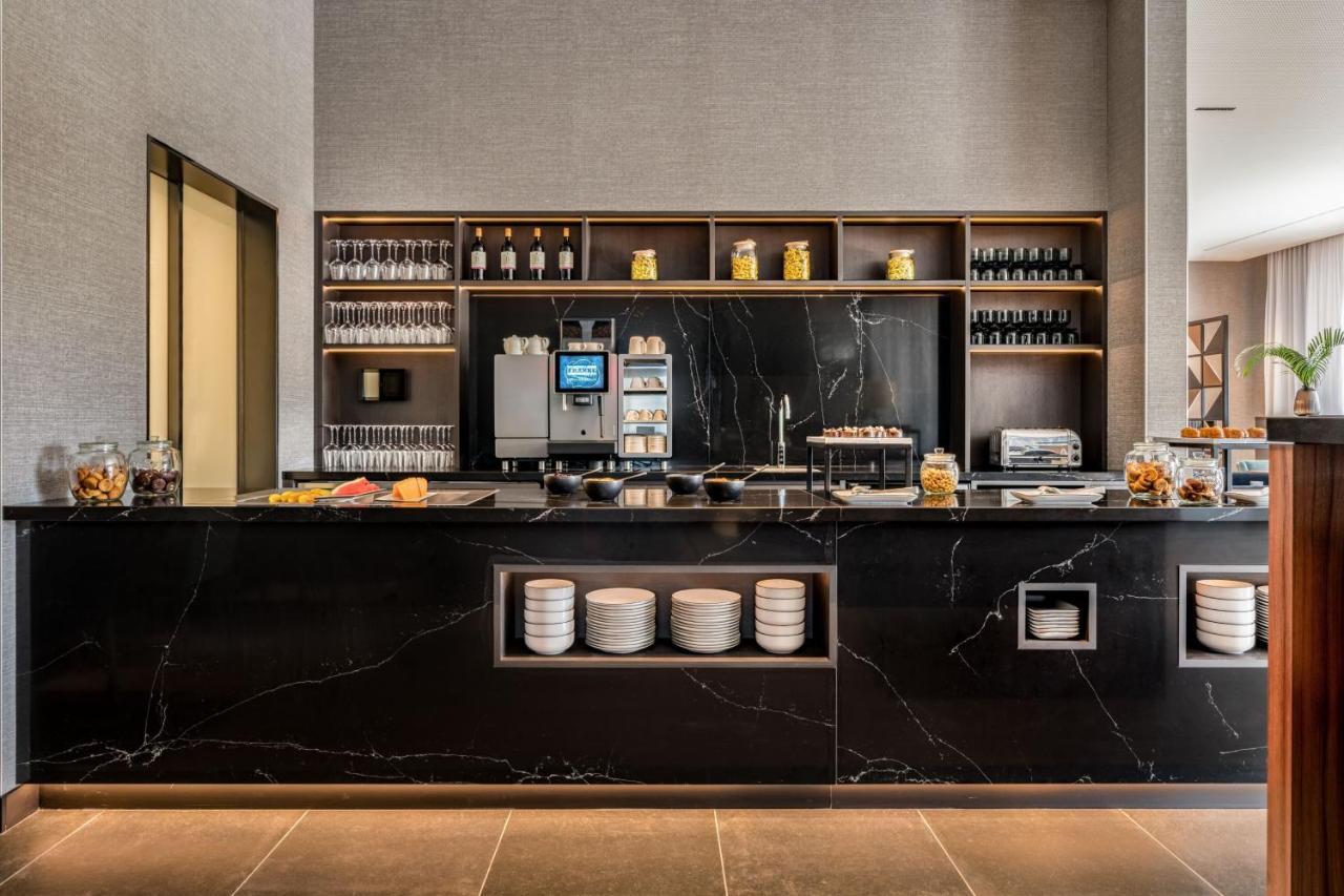Geneva Marriott Hotel 4*