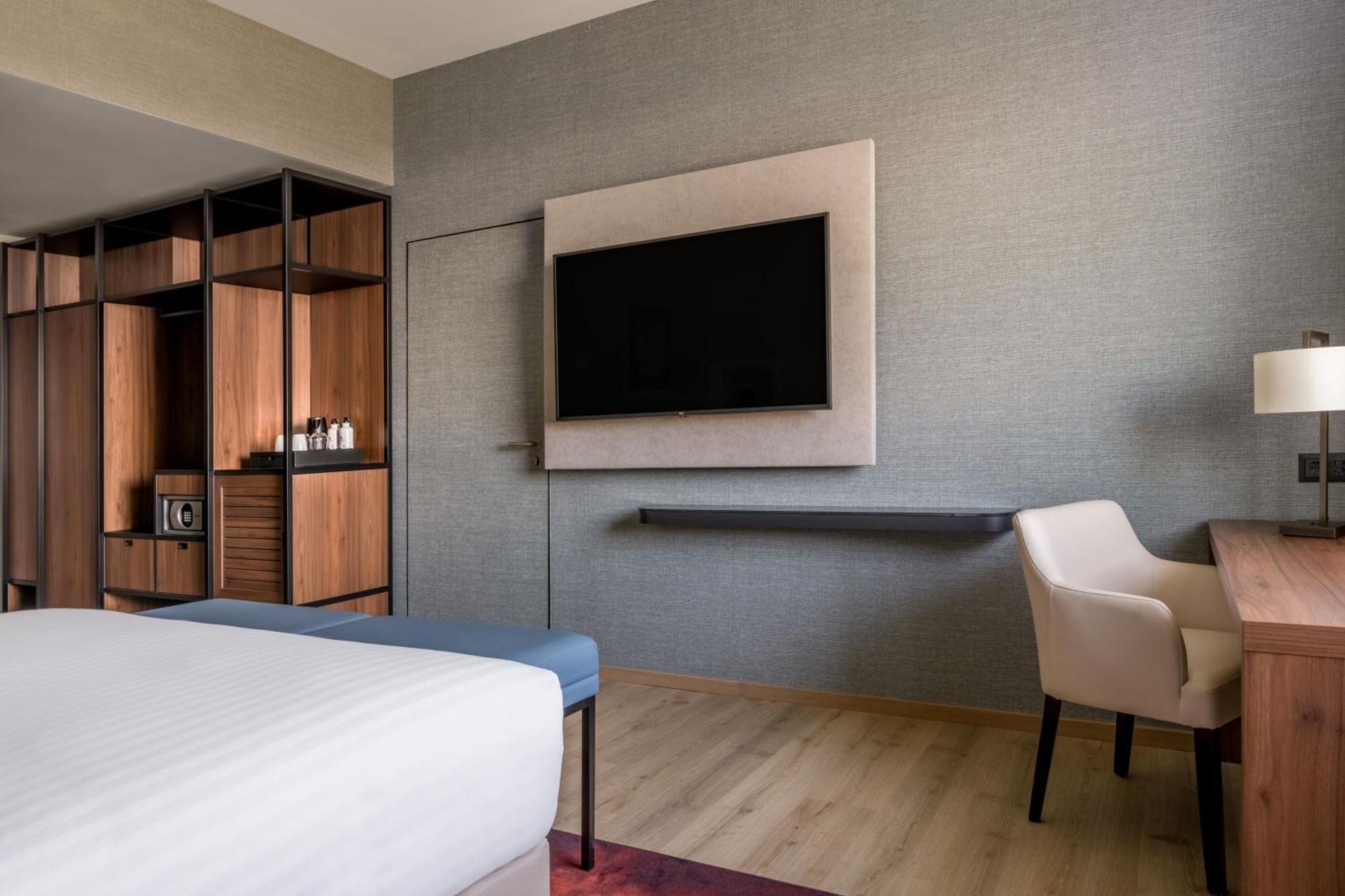 Hotel Geneva Marriott 4*
